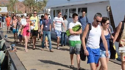 الغردقة ومرسى علم يستقبلان 30 ألف سائح 