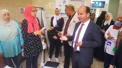 وكيل صحة القليوبية يتفقد المركز الترفيهي بالعبور