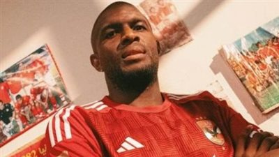 التشكيل الرسمي .. موديست يسجل ظهوره الأول مع الأهلي أمام المصري