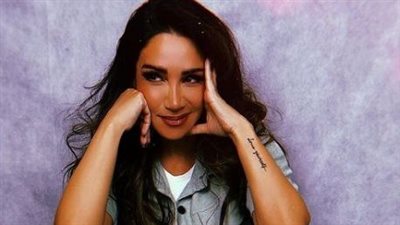 ديانا حداد  تفاجئ جمهورها بالأبيض اللافت (صور)