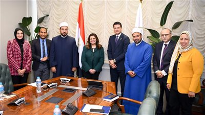 وزيرة الهجرة: الأزهر منارة وسطية وله دور محوري في توعية المصريين