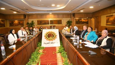 محافظ الغربية يترأس اجتماع مجلس إدارة جهاز تشغيل شباب الخريجين 