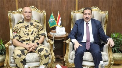  محافظ المنوفية يستقبل قائد قطاع المدارس العسكرية 