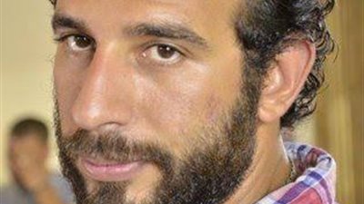 الموت يفجع حنان مطاوع وزوجها 