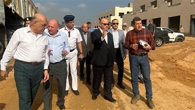 محافظ القاهرة يتفقد مشروع شمال الحرفيين بحي منشأة ناصر