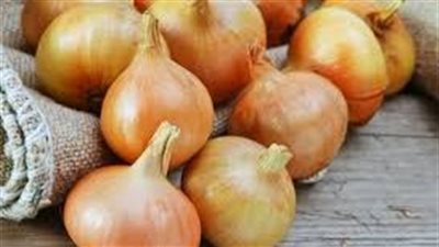 تدابير حكومية لضبط الأسعار.. وقف تصدير البصل وممارسة عالمية للقمح