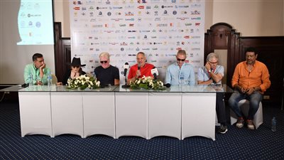 نجوم ندوة مئوية يوسف شاهين بمهرجان الغردقة السينمائي يحللون مشوارة