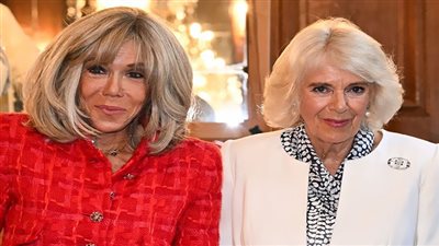 مباراة تنس طاولة بين الملكة كاميلا وسيدة فرنسا الأولى (فيديو)