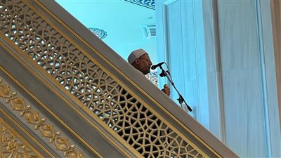 المفتي يلقي خطبة الجمعة في المسجد الجامع بموسكو