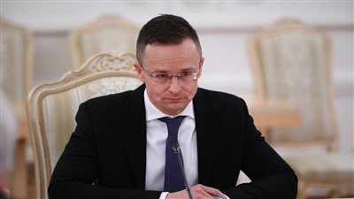 المجر تُؤكد استعدادها لمُقاضاة أوكرانيا بشأن الحبوب