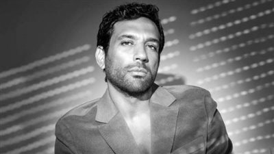 حسن الرداد ينتهي من 