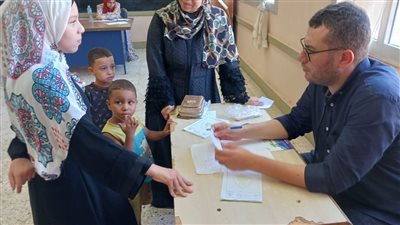 860 مواطن يستفيدون من خدمات قافلة جامعة الزقازيق لقرية جميزة بني عمرو   