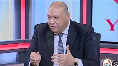مرتفع بشدة.. شعبة المحمول تعلق على سعر هاتف آيفون الجديد بمصر (فيديو)