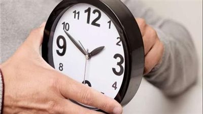 موعد تطبيق التوقيت الشتوي رسميًا