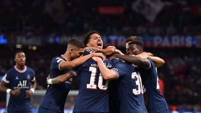 رباعي باريس مُهدد بالإيقاف بسبب الهتافت المسيئة