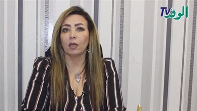 استشاري تغذية تحذر من مضاعفات نقص شرب الماء على الجسم (فيديو)