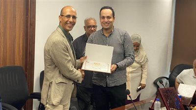 جهاز القاهرة الجديدة يكرم الموظف المثالي عن شهري أغسطس وسبتمبر