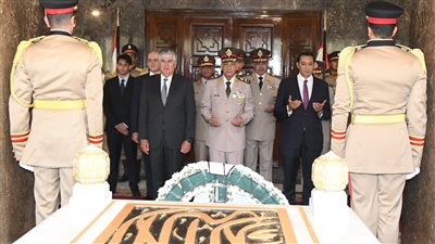 السيسي ينيب وزير الدفاع للمشاركة في إحياء ذكرى رحيل جمال عبدالناصر