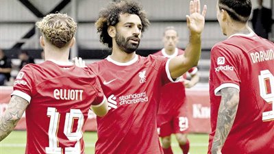 مدرب ليستر سيتي: لا يوجد فريق في العالم مثل ليفربول في الهجمات المرتدة