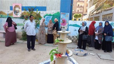 فتيات أزهر ديروط يزورن مدرسة بدر خطة الزيارات التبادلية