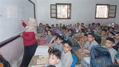 ﻋﺎم دراﺳﻰ ﺟﺪﻳﺪ.. وأزﻣﺎت ﻗﺪﻳﻤﺔ!
