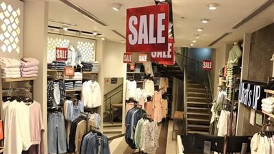 التموين: 300 محل شاركوا فى اليوم الأول من 