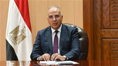 سويلم يؤكد أهمية تحديد كميات مياه الصرف الزراعى لإعادة استخدامها