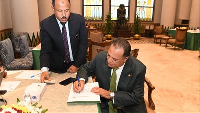 مجلس النواب يواصل استقبال الأعضاء للتوقيع على نماذج تزكية المرشحين