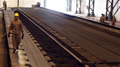 مفاجأة في أسعار الحديد خلال تعاملات اليوم الخميس.. الطن بكام النهارده