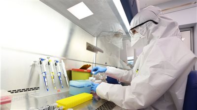 المصل واللقاح يكشف نسب التعافي من متحور بيرولا (فيديو)