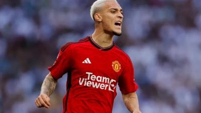 أنتوني يعود لتدريبات مانشستر يونايتد بعد  اتهامه بالاعتداء على صديقته