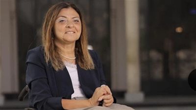 إيمان كريم تنعى السفيرة مشيرة خطاب في وفاة نجلها