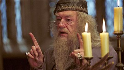 رحيل نجم Harry potter .. وداع مؤثر لـ مايكل جامبون على طريقة أفلام الفانتازيا 