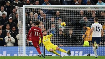 موعد مباراة ليفربول وتوتنهام بكأس الرابطة 