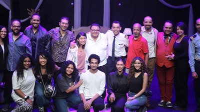 خالد جلال يفتتح مسرحية 