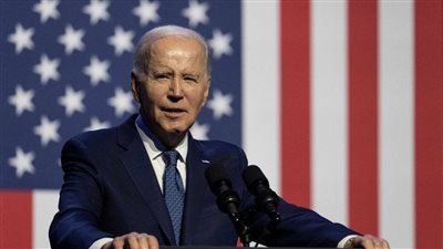 الرئيس الأمريكي يصدق على مشروع قانون التمويل المؤقت للحكومة