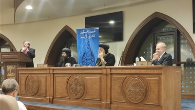 البابا تواضروس يستهل حفل تخرج المعهد المسكوني (بالصور) 