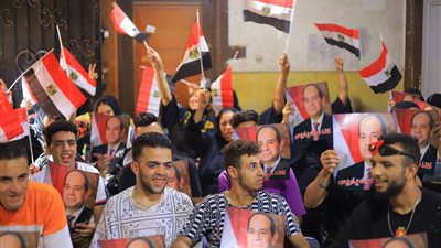 الانتخابات الرئاسية .. توافد المواطنين بكثافة على مكاتب الشهر العقاري لإجراء التوكيلات 