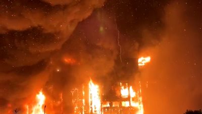 جهود مكثفة للسيطرة على حريق مديرية أمن الإسماعيلية ومنع امتداده (شاهد)