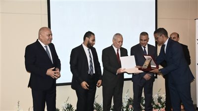 مستشفى شفاء الأورمان يحقق المركز الأول في مسابقة المبادرة الوطنية للمشروعات الخضراء الذكية بالأقصر