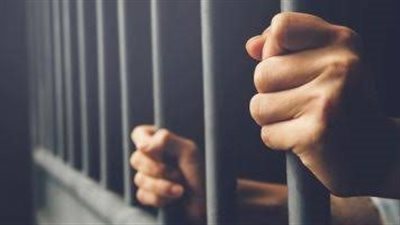 بيوزعها دليفري ..اعترافات المتهم بتصنيع الإستروكس في التجمع