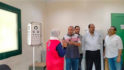  المرور على وحدات الرعاية الأساسية بمركزي أخميم وسوهاج