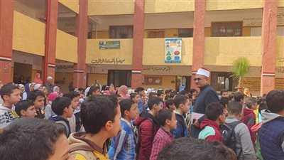 رئيس منطقة الغربية الأزهرية يتابع انتظام الدراسة بإدارة المحلة 