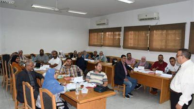 سلسلة دورات تدريبية لأعضاء هيئة التدريس بجامعة القناة