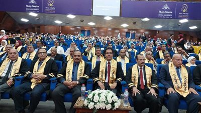رئيس جامعة بنها: حريصون على الارتقاء وتحسين السمعة المؤسسية والأكاديمية 