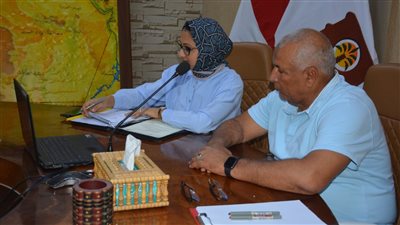 محافظ الوادي الجديد يبحث إعداد دراسة عن مقومات وتراث الواحات 