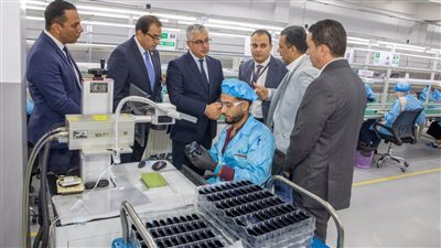 افتتاح أول مصنع لاكسسوارات المحمول في مصر والشرق الأوسط وأفريقيا 