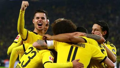 مهاجم بوروسيا دورتموند يعلق على مواجهة ميلان في دوري الأبطال