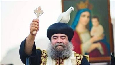 الأنبا يوأنس يترأس 