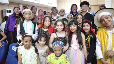 طلاب الوادي الجديد يشاركون باحتفالات العيد القومي بأوبريت 